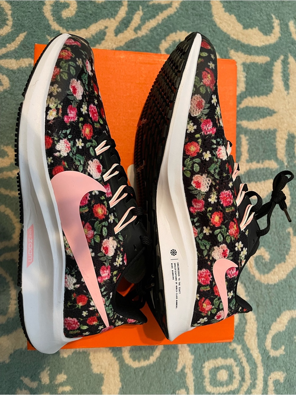 Nike Air ZM Pegasus 36 Shoes Black/Pink/White Sz 6Y - Picture 5 of 6